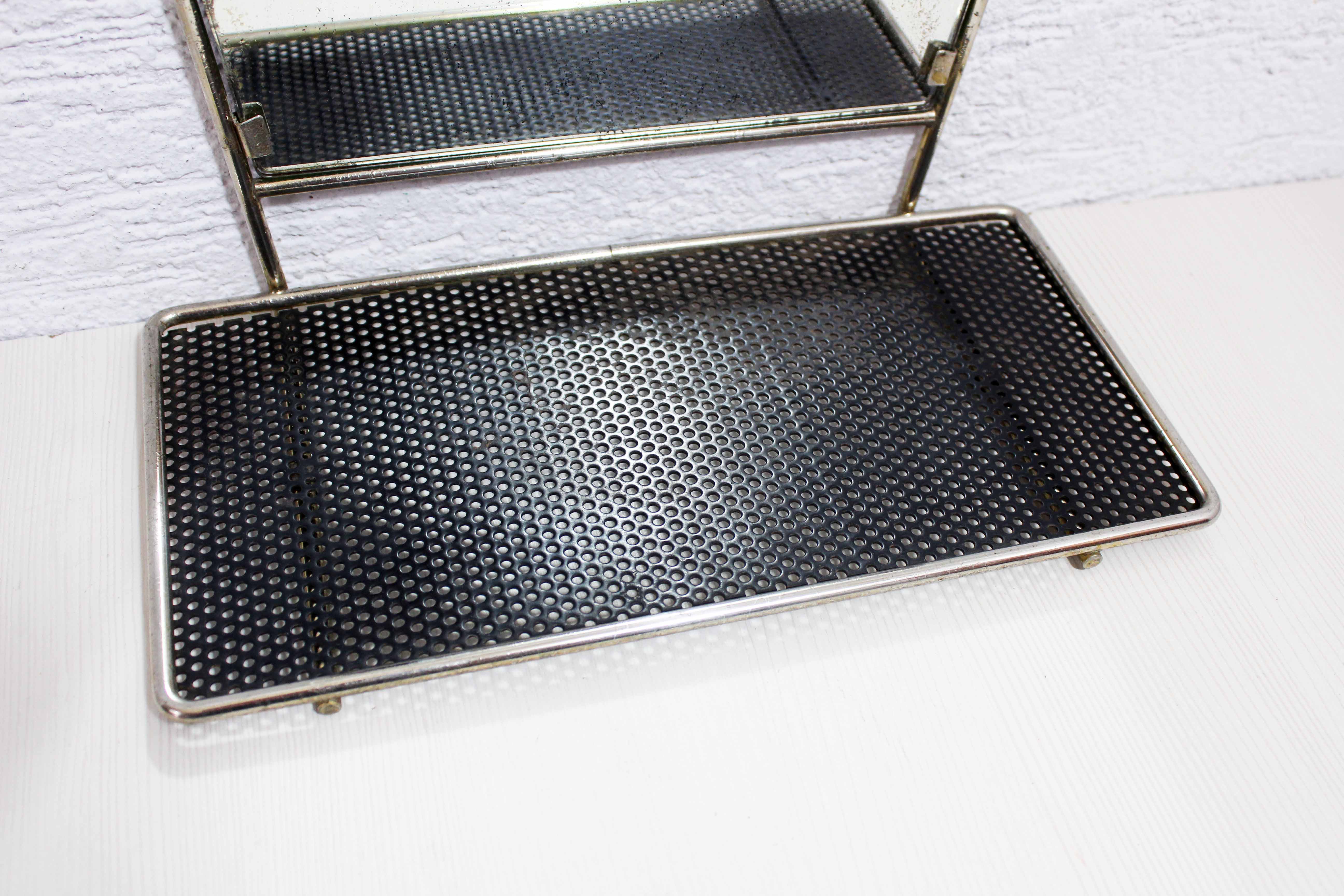 Wall-mounted barber mirror