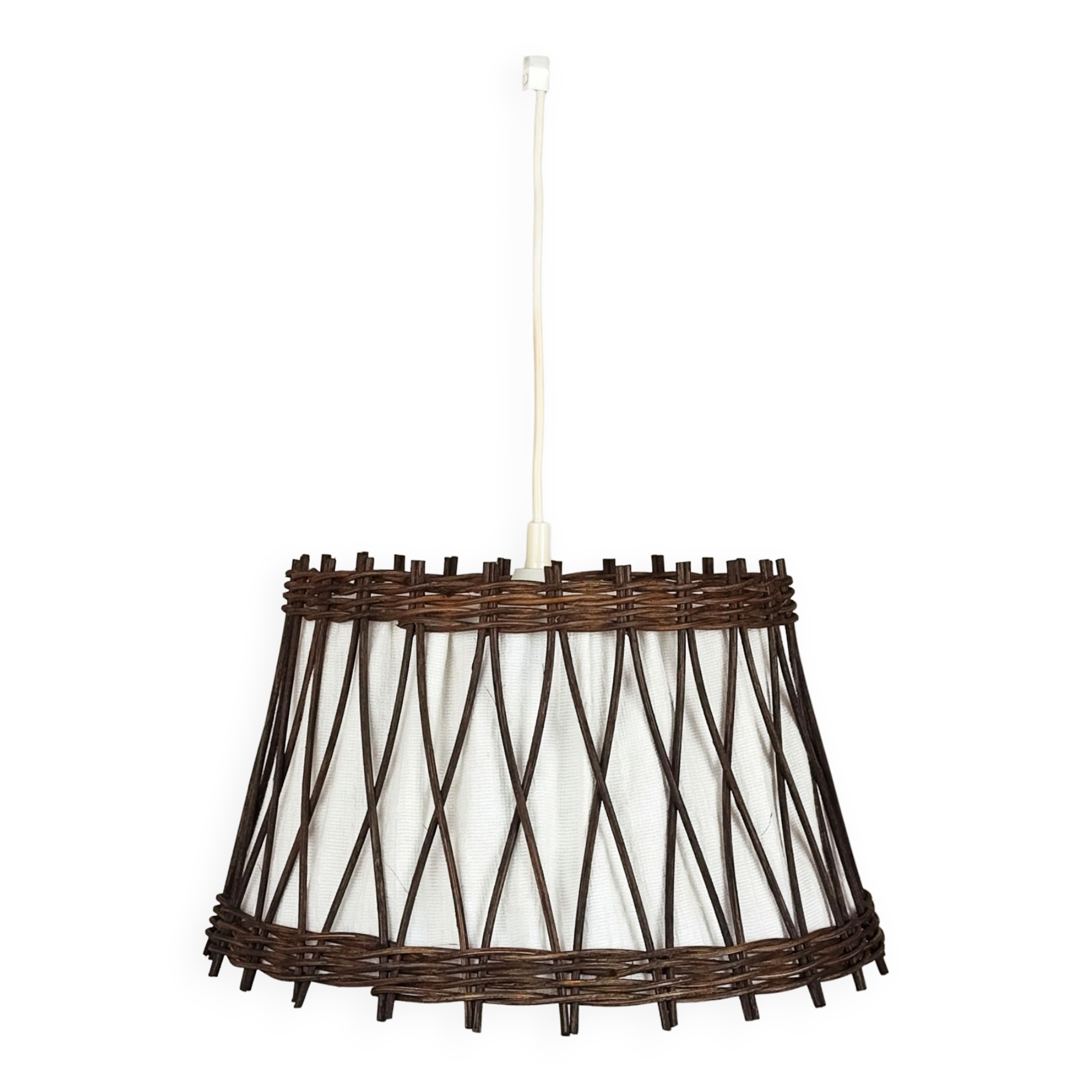 Rattan suspension