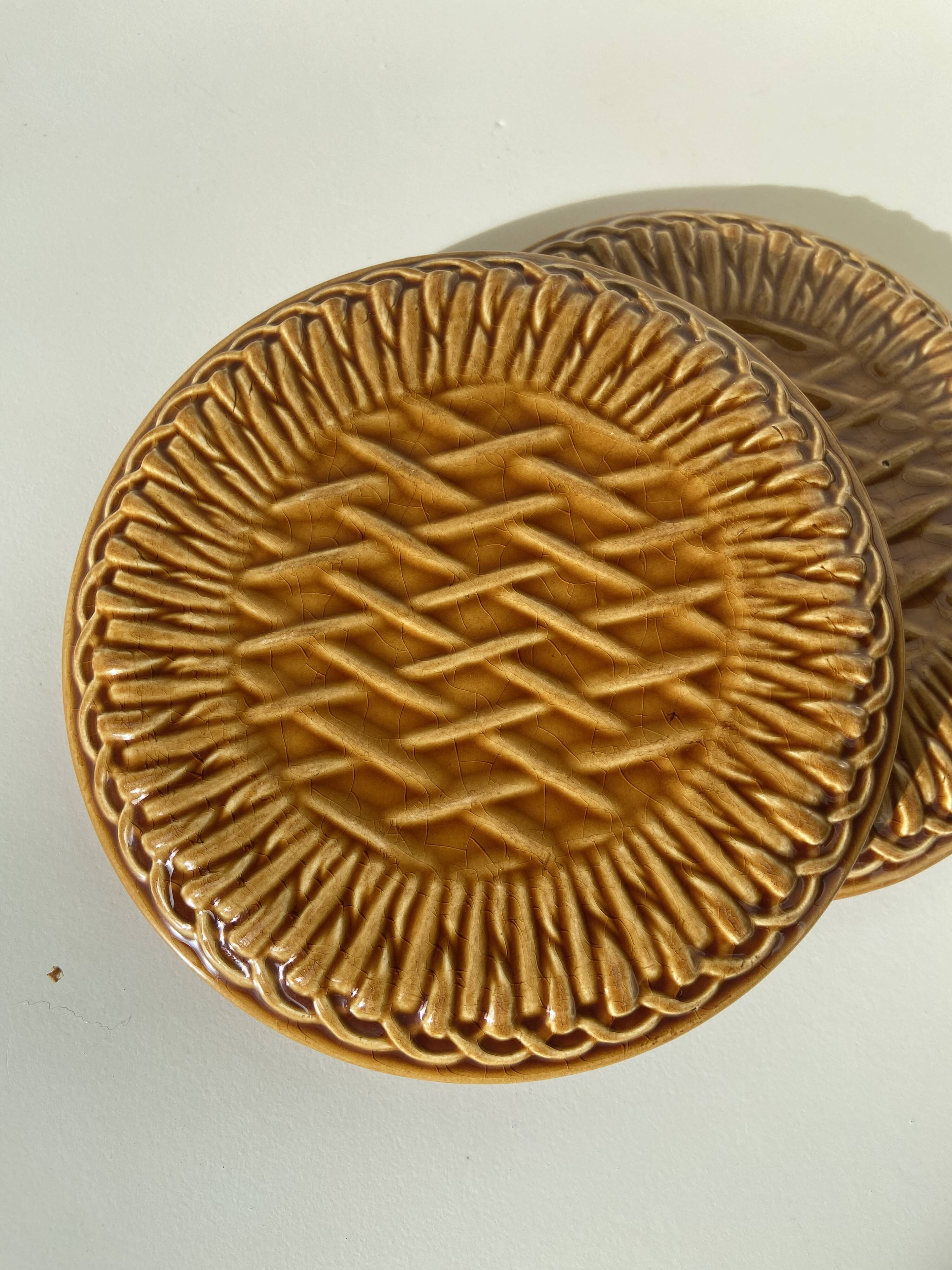 Lot de 2 dessous de plat en barbotine faïence de gien - création val d'or, jaune moutarde imitation
