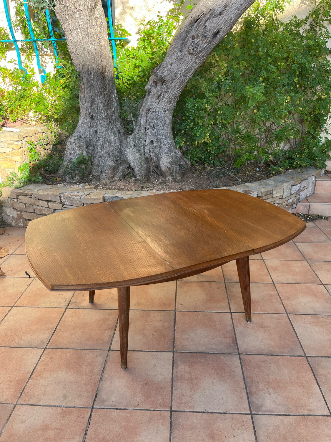 Coffee table with sirca system in oak from the 50s