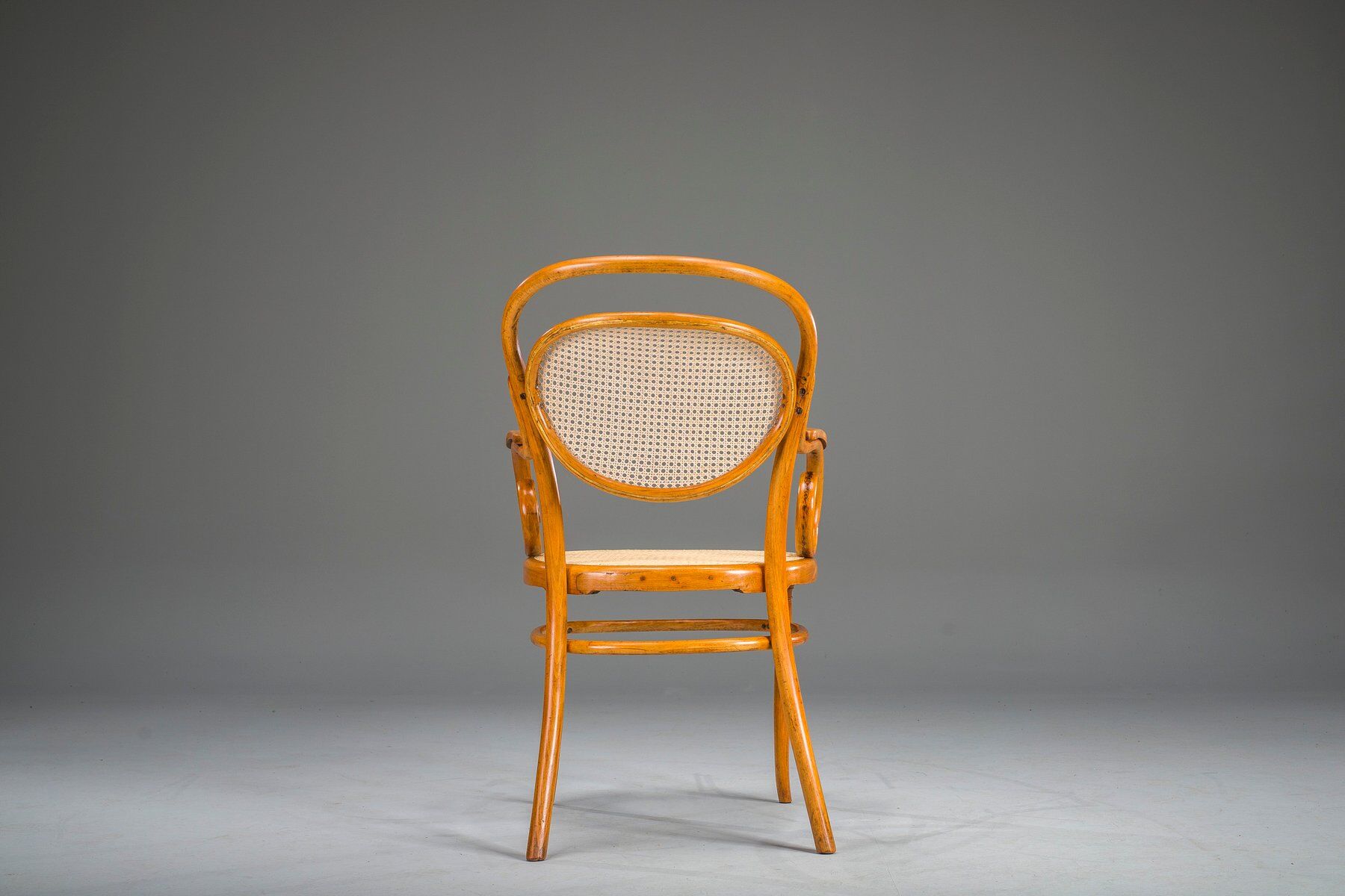 Antique Vienna chair from Thonet, 1860s