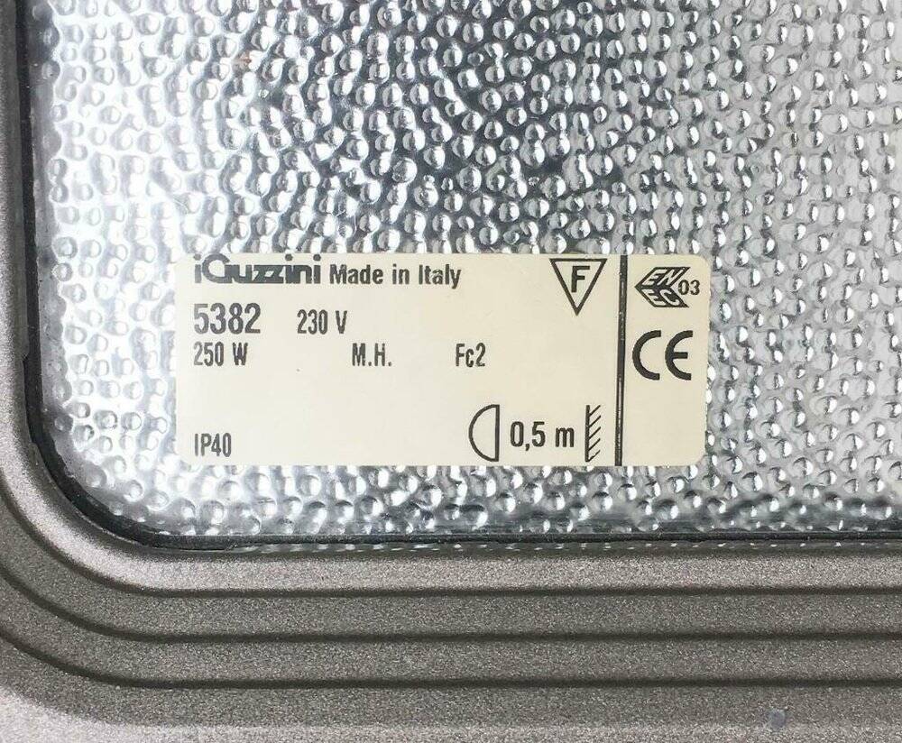 Vintage Italian wall lamp Lingotto by Renzo Piano for Iguzzini