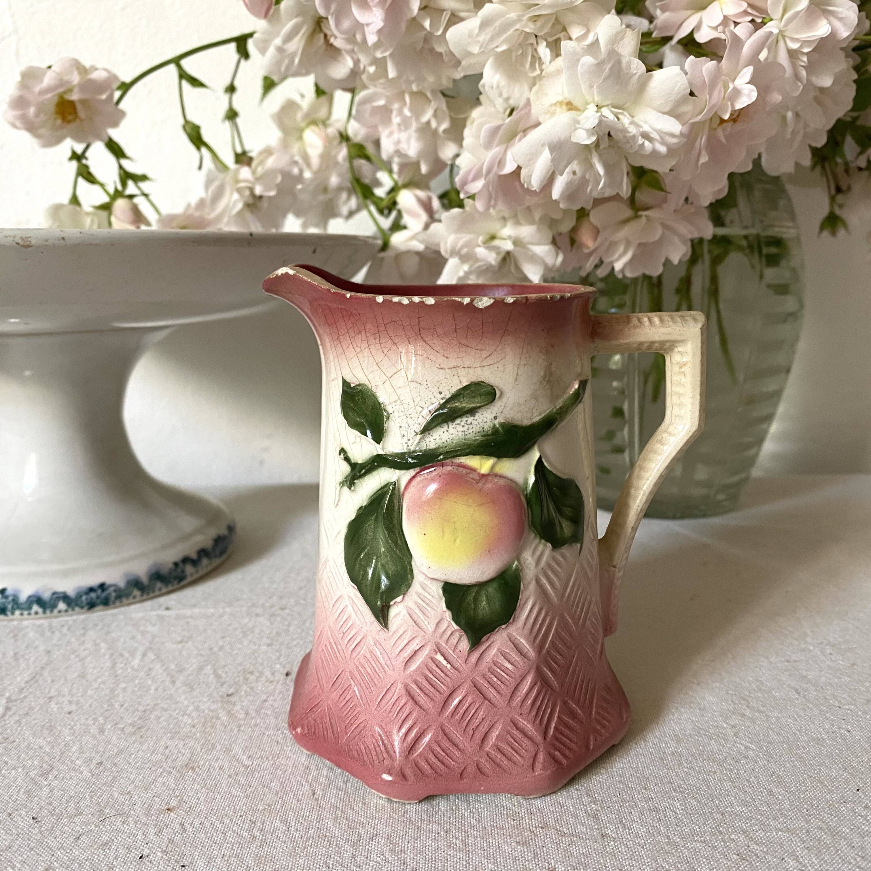 Fruit slip pitcher 1900