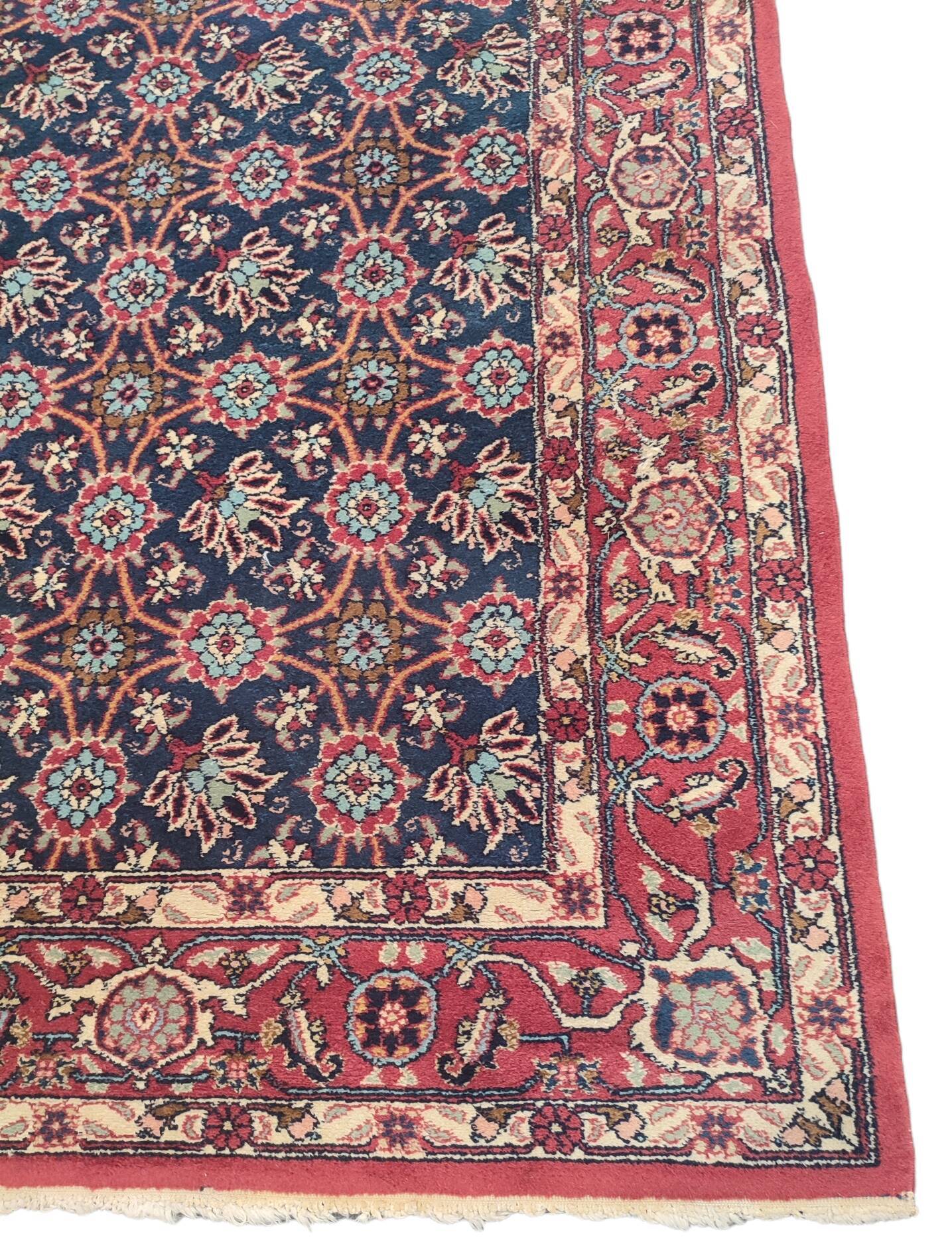 Handmade carpet 256 x 185 cm