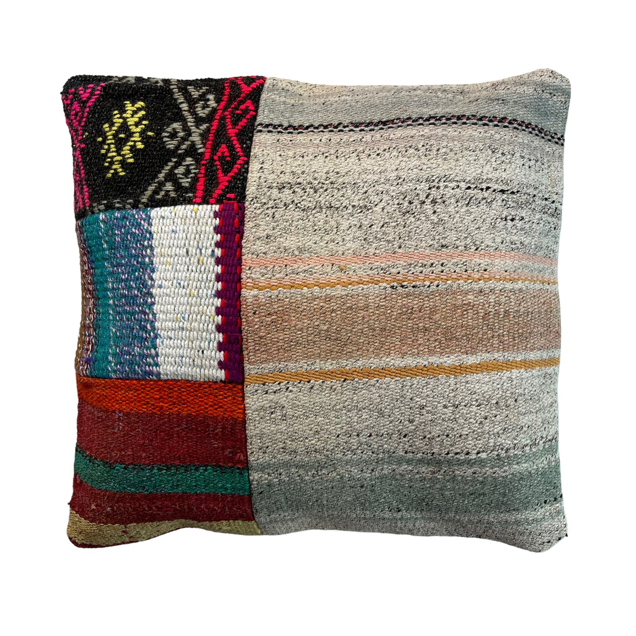 Vintage turkish kilim cushion cover 40 x 40 cm