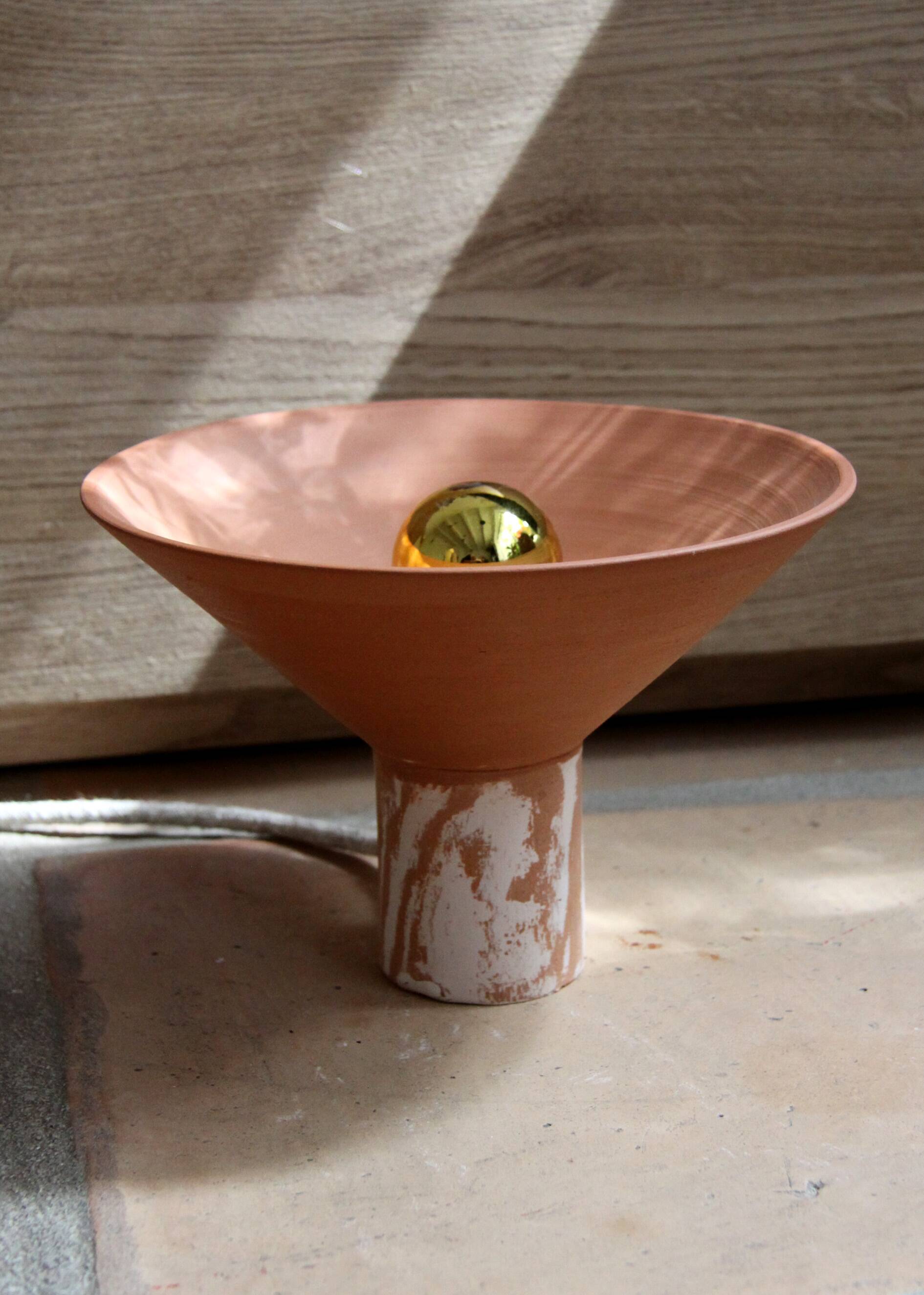 Red "Terracotta" earthenware table lamp