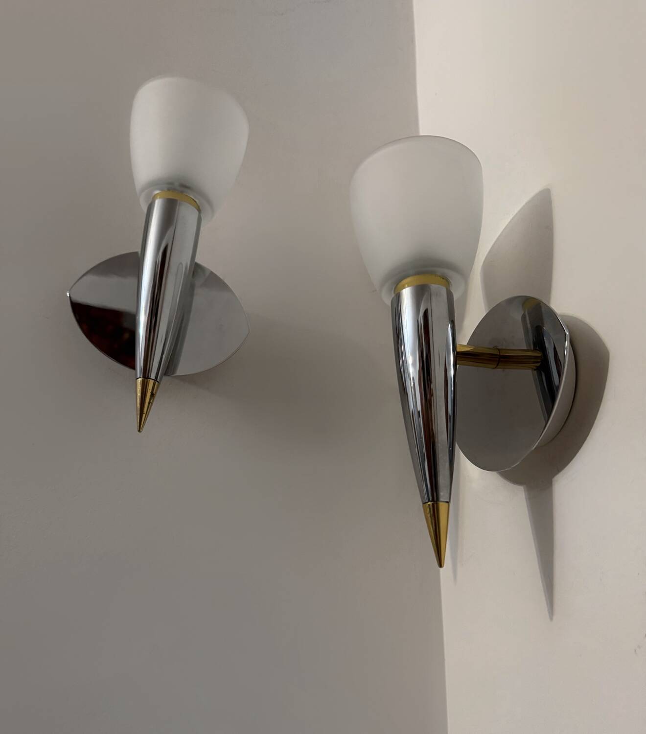 Leola wall lights from the 80s
