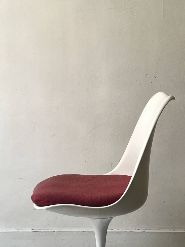 Chaise tulipe Eero Saarinen signée Knoll international, design 1970