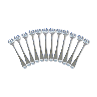 Suite of twelve silver metal oyster forks by the goldsmith S.F.A.M.