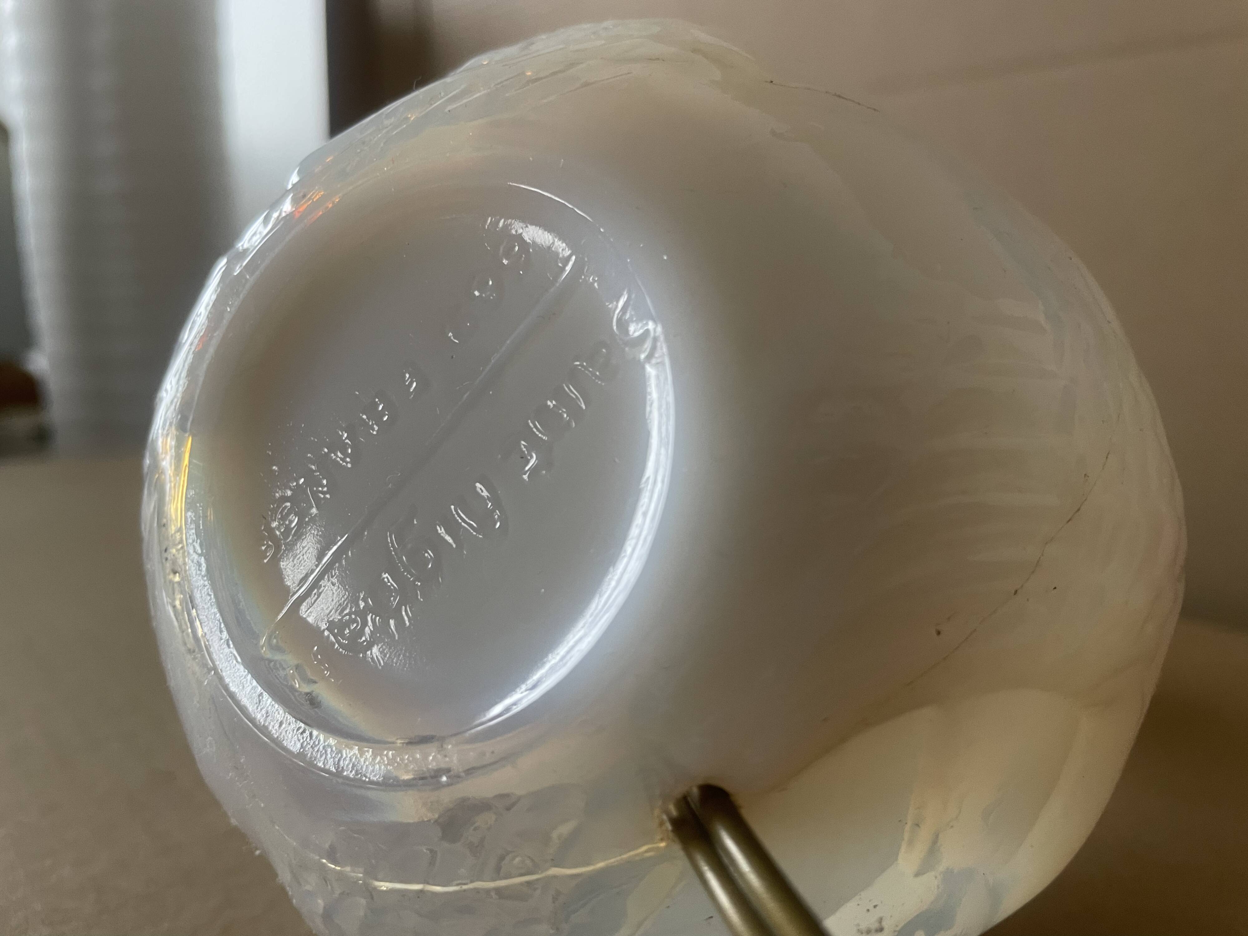 Lampe Art Déco en verre moulé / Saint Aignan