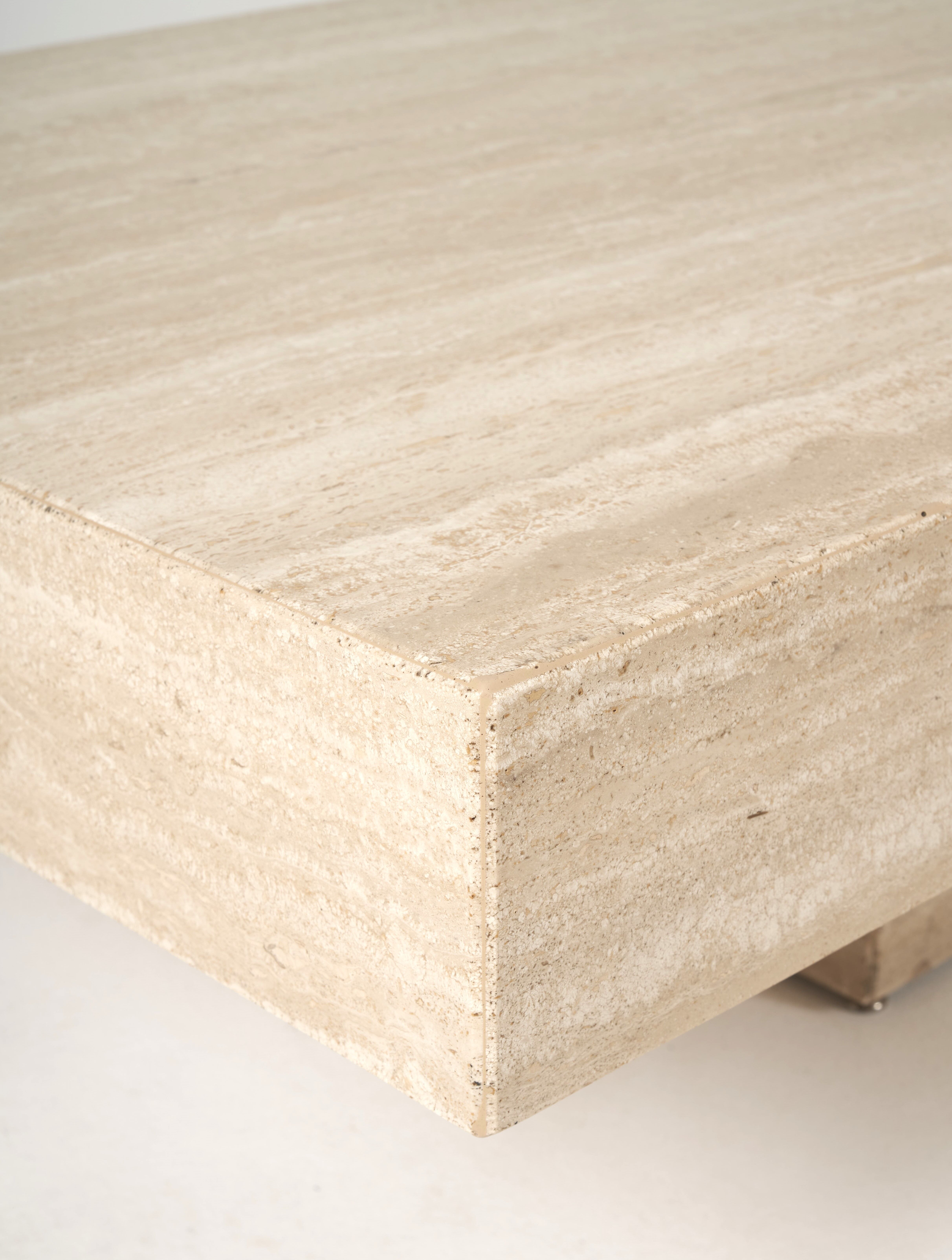 Vintage Italian coffee table in travertine, 1980s