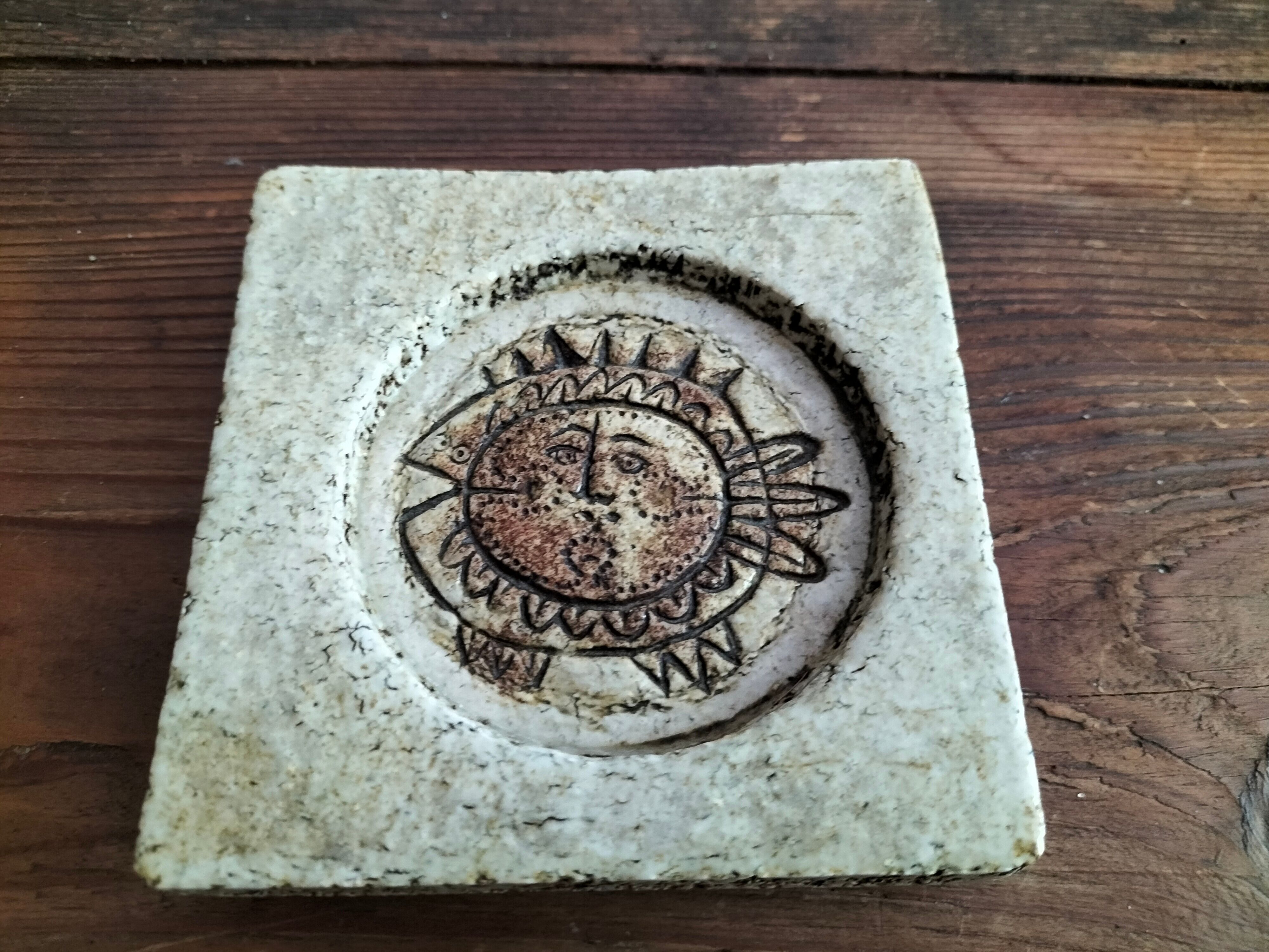 Empty pocket by Roger  Capron