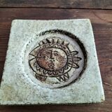 Empty pocket by Roger  Capron