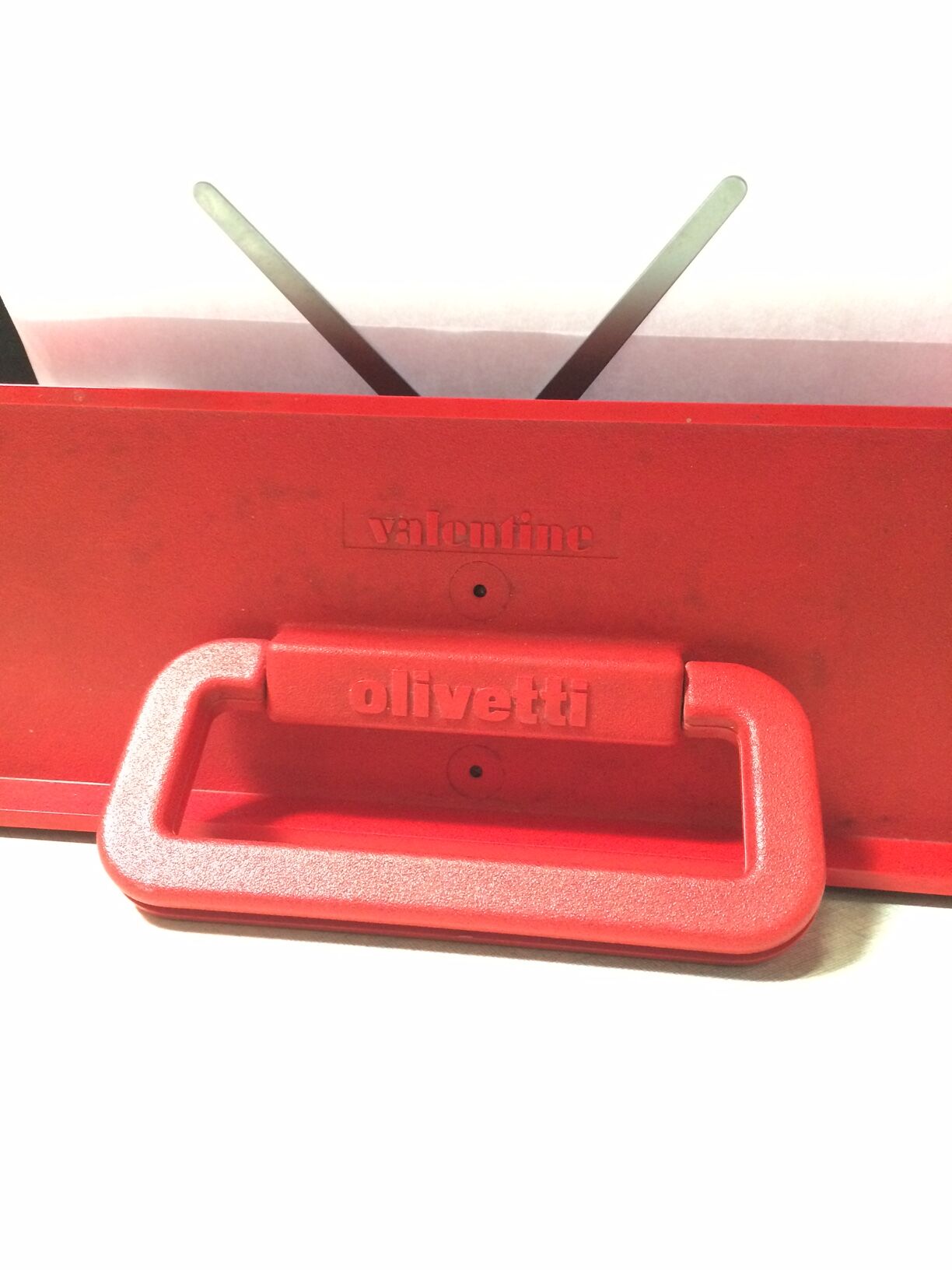 Valentine design ettore Sottsass for Olivetti in 1969