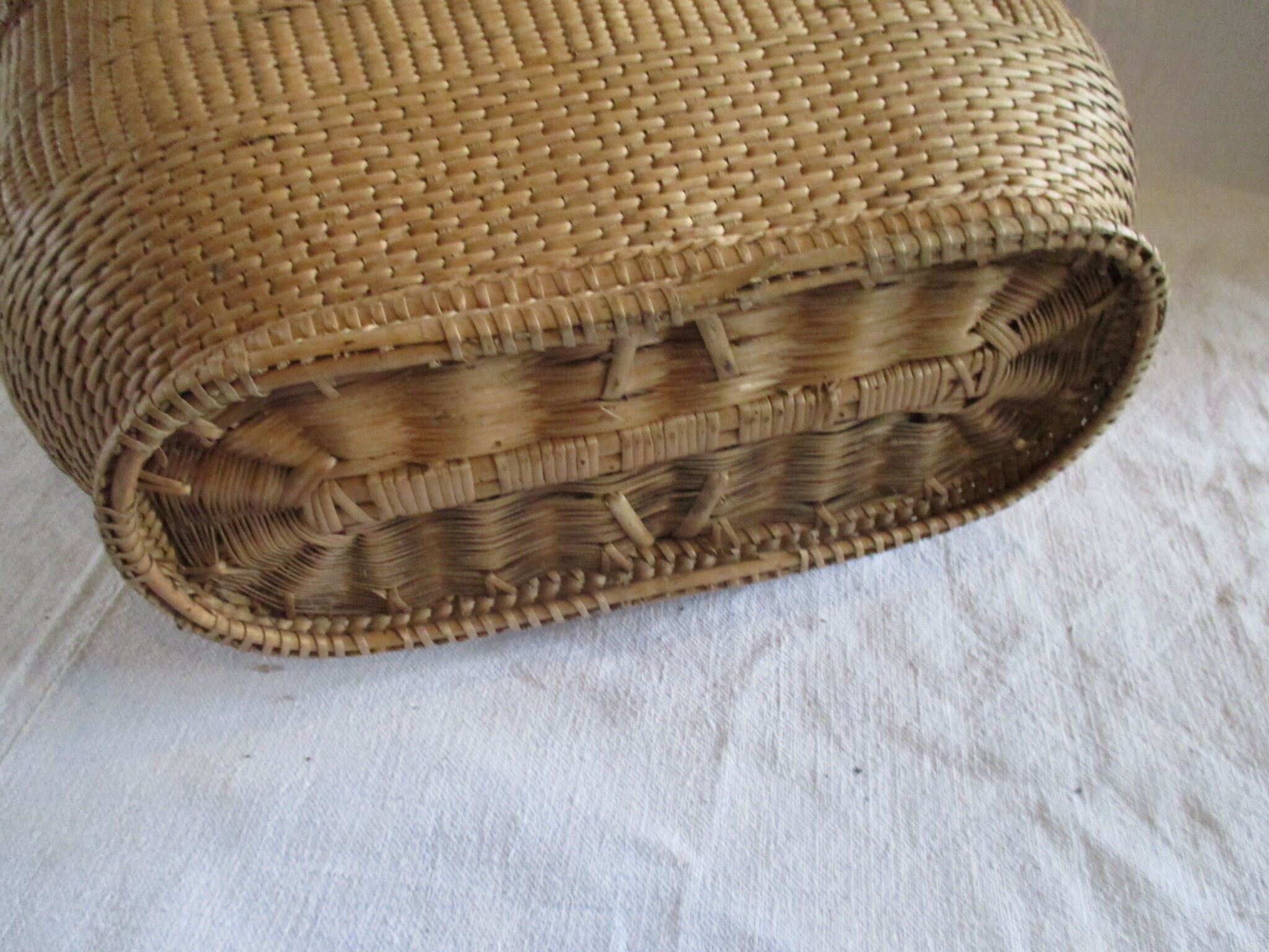 Basket wicker early 20th