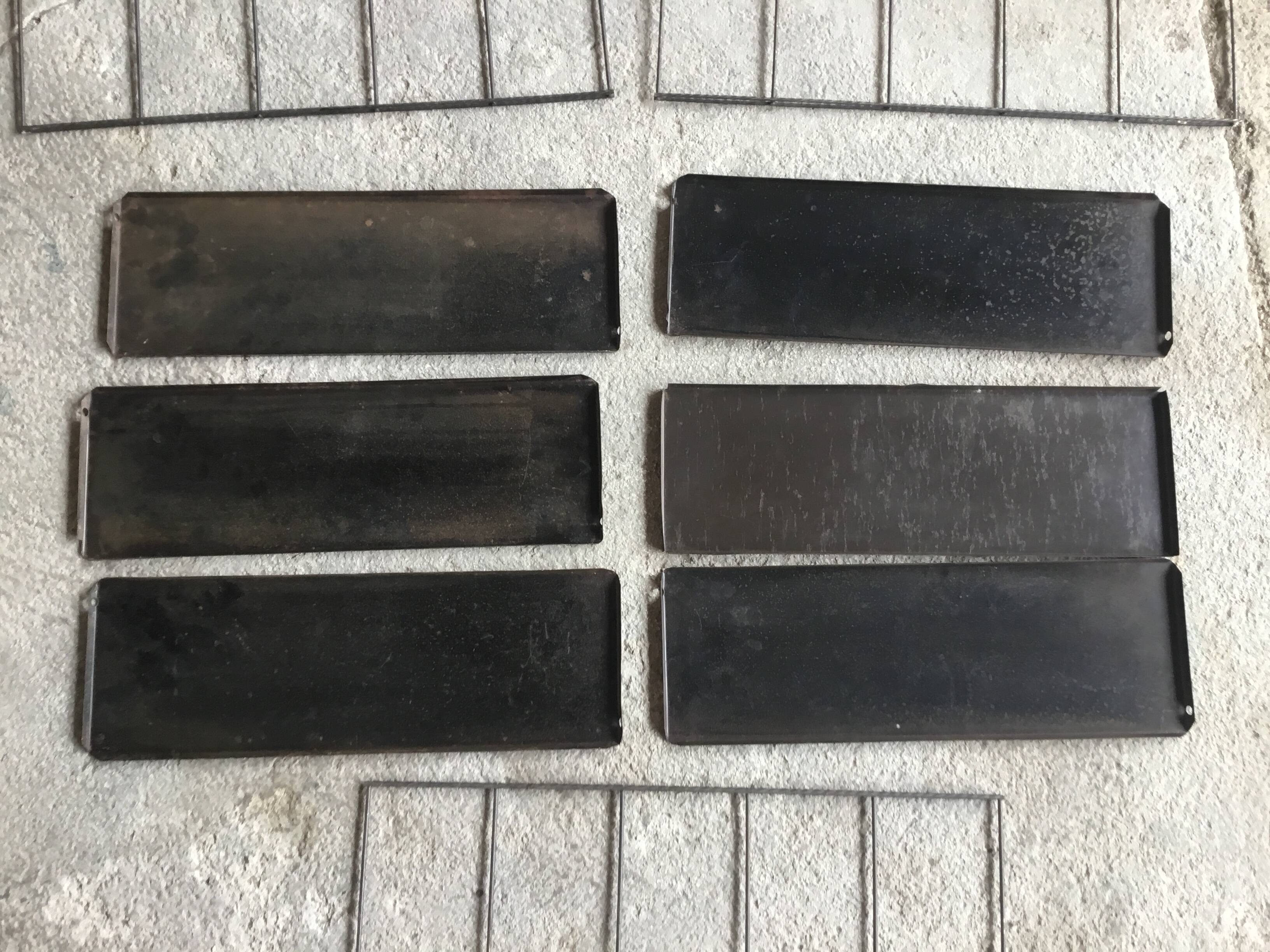 Double metal string shelf - 6 shelves, 3 uprights - vintage 1960