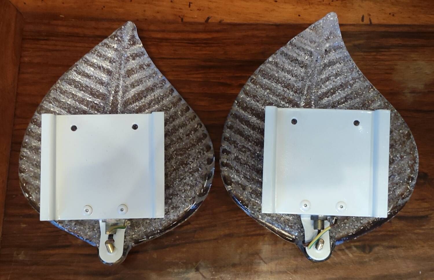 Pair of vintage Barovier and Toso Murano glass leaf wall lights