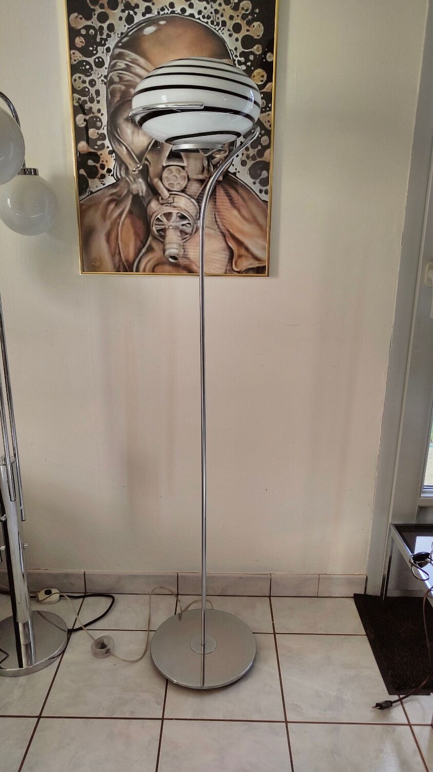 Floor lamp 1990 vintage Italy opaline zebra