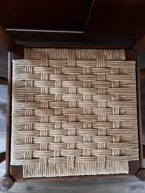 Set of 4 mismatched chairs