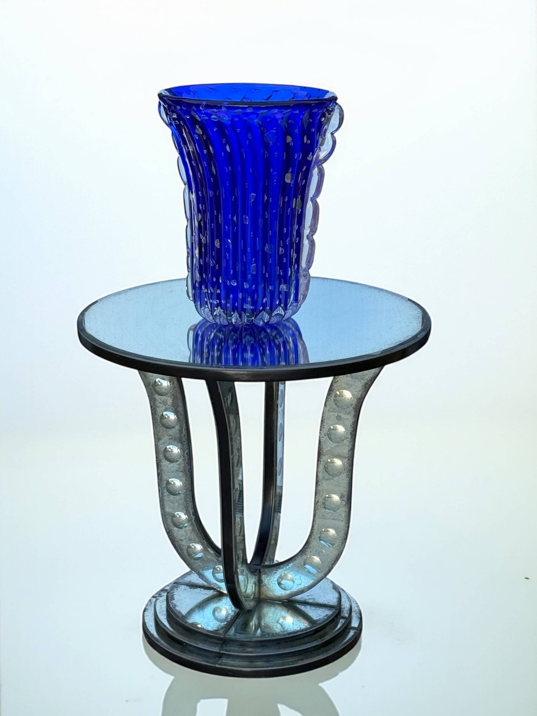 Table / pedestal table in aged glass with bubble decor from the 70s