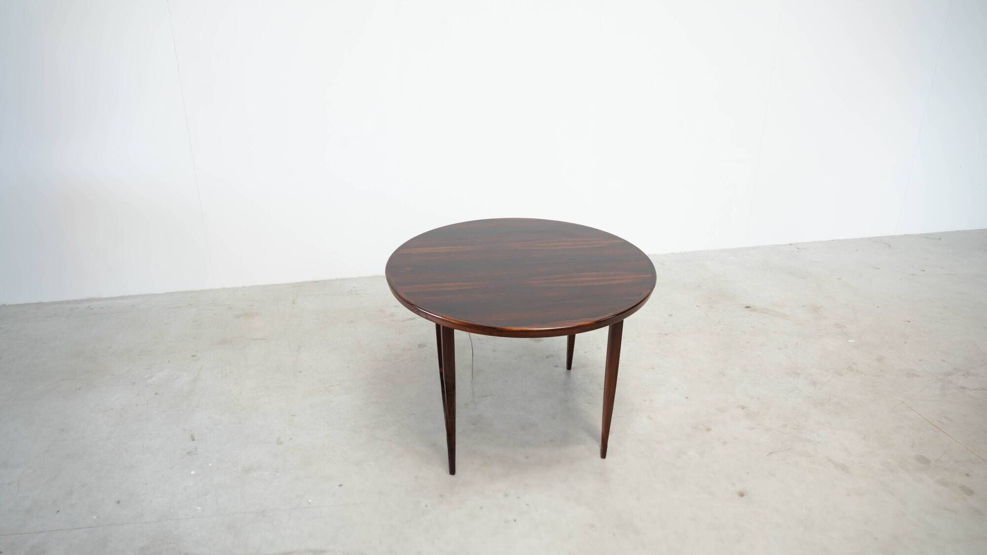 Scandinavian rosewood round dining table