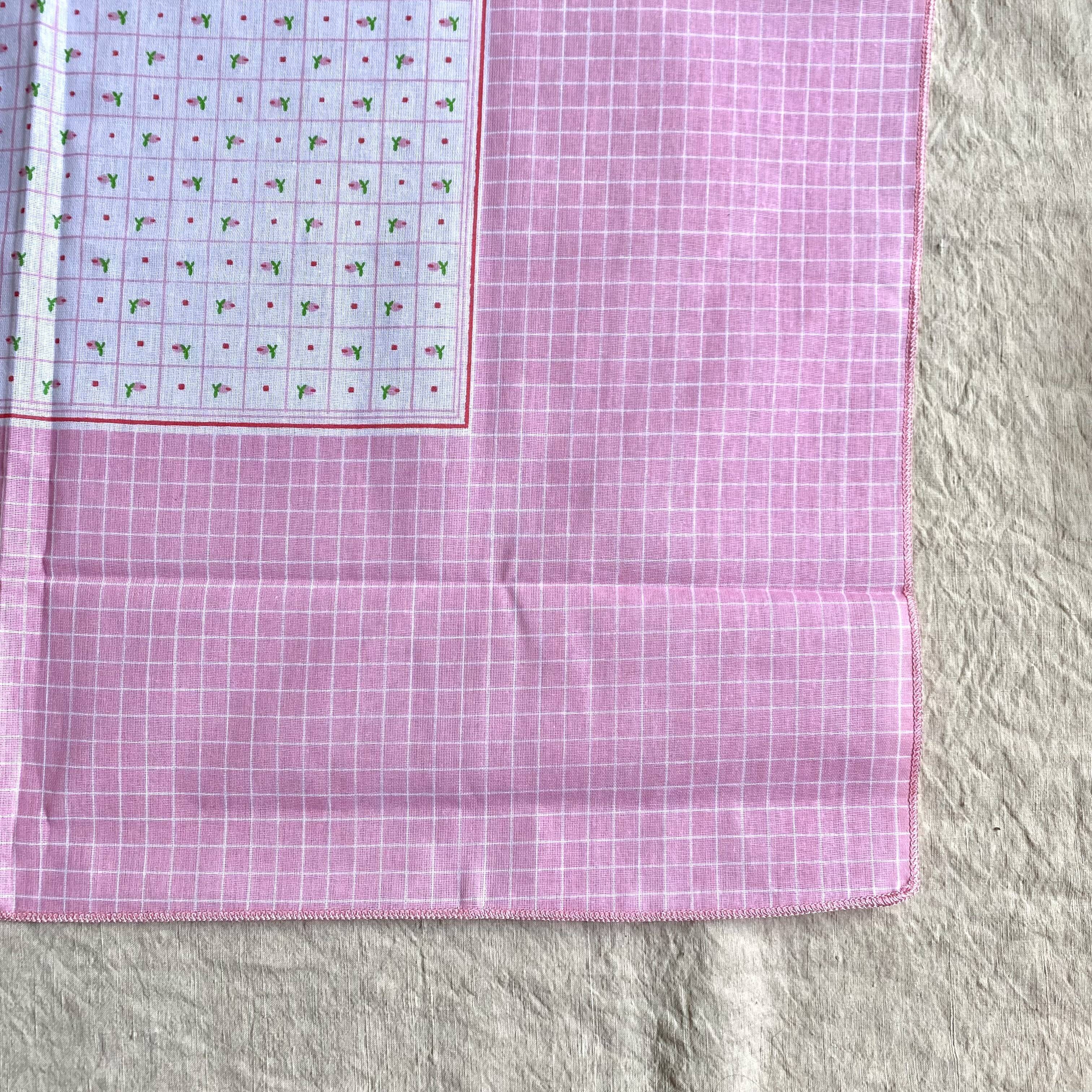 Rectangular pink floral tablecloth 150 x 120