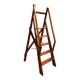 Escalier de bibliothèque antique