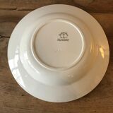 Round dish in ancient earthenware
