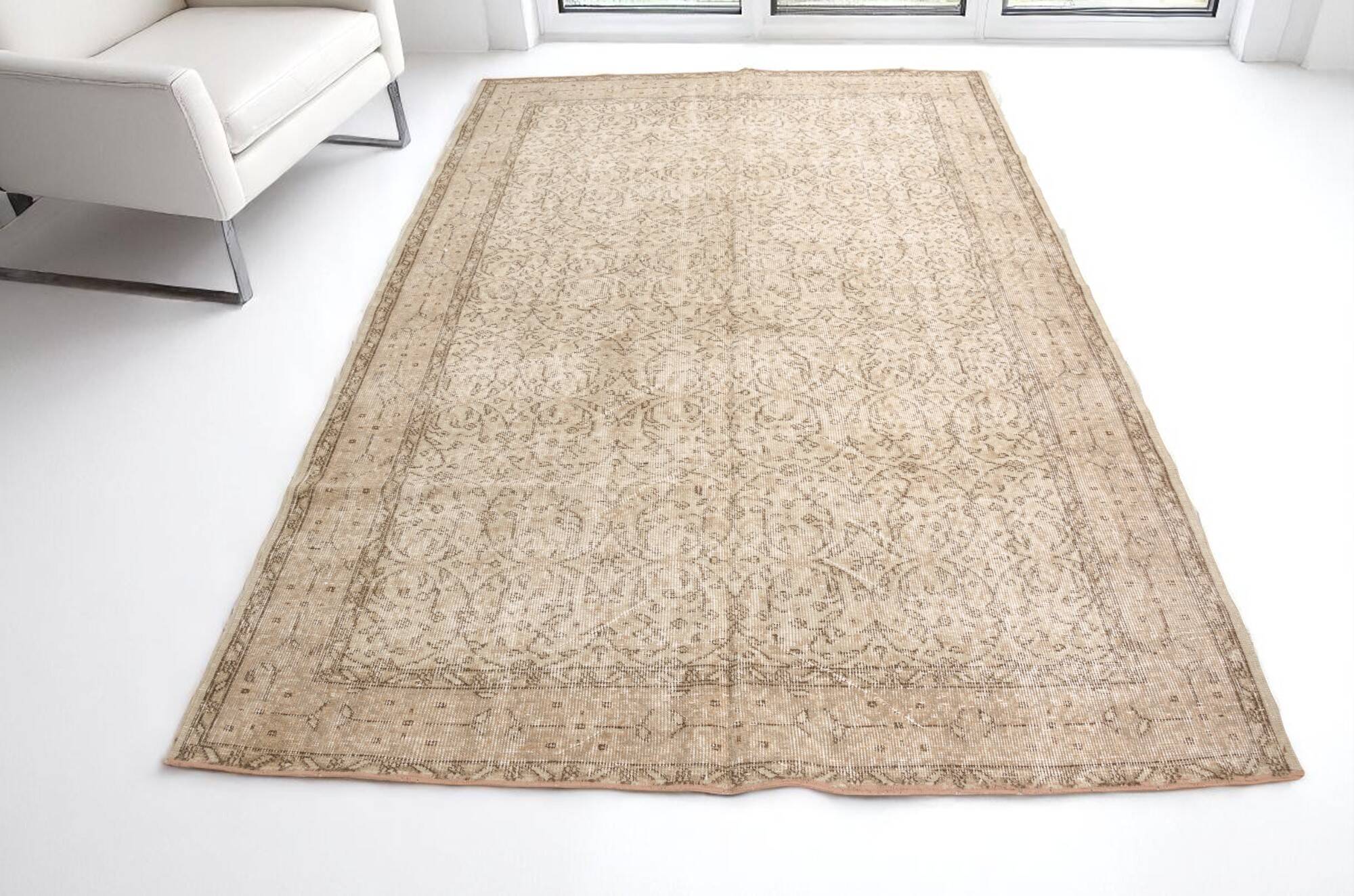 Oushak Anatolian Vintage Rug