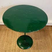 Old metal bistro table - Ruffier Grenoble – enamel paint