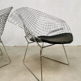 Design Diamond wire chair by Harry Bertoia for Knoll