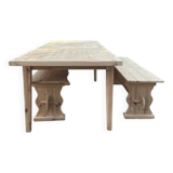 Table et bancs en bois