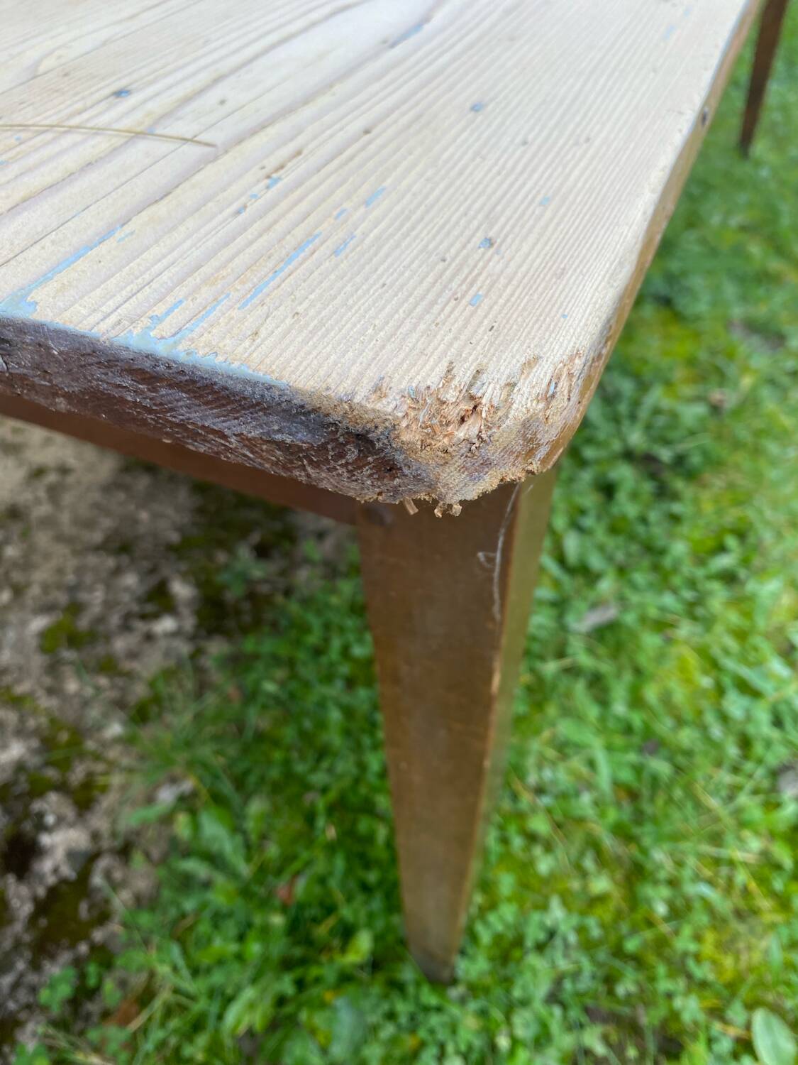 Farmhouse table