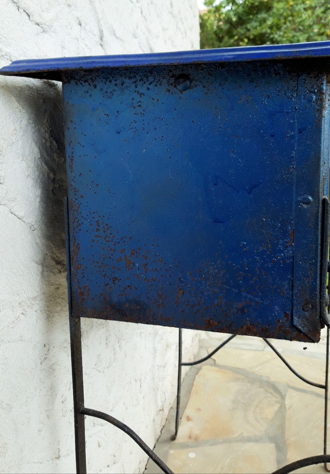 Old console stove