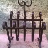Wrought iron magazine holder