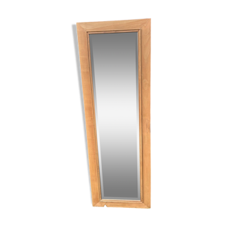 Beveled mirror