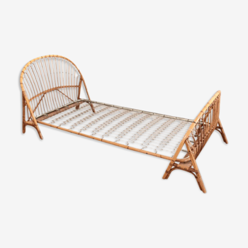 Vintage rattan bed