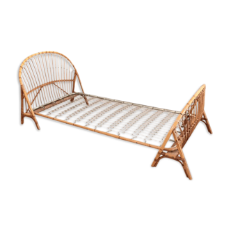 Vintage rattan bed