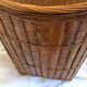 Wicker basket with lid