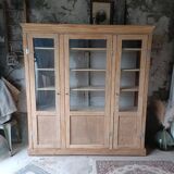 Display cabinet