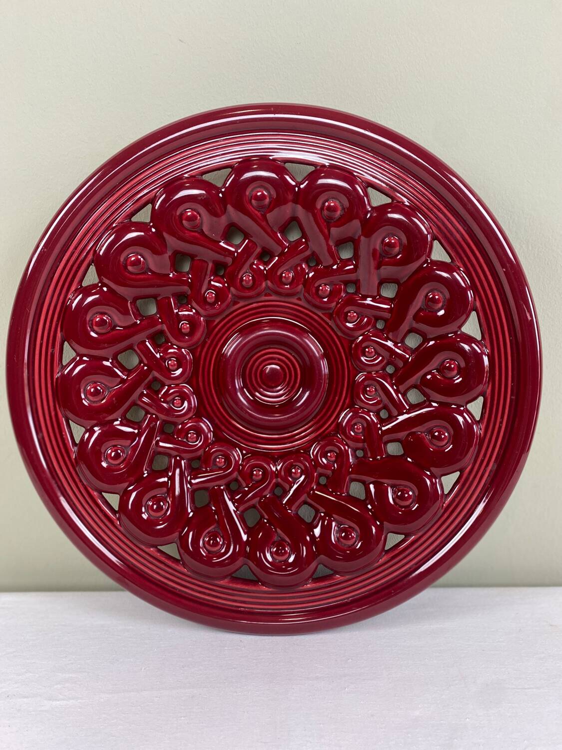 Large fruit bowl from the 1940s