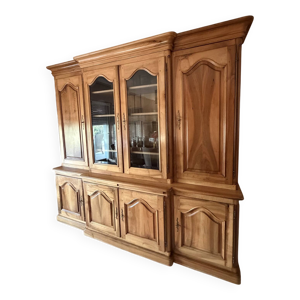 Grand buffet noyer massif