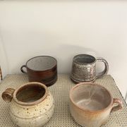 4 tasses en grès
