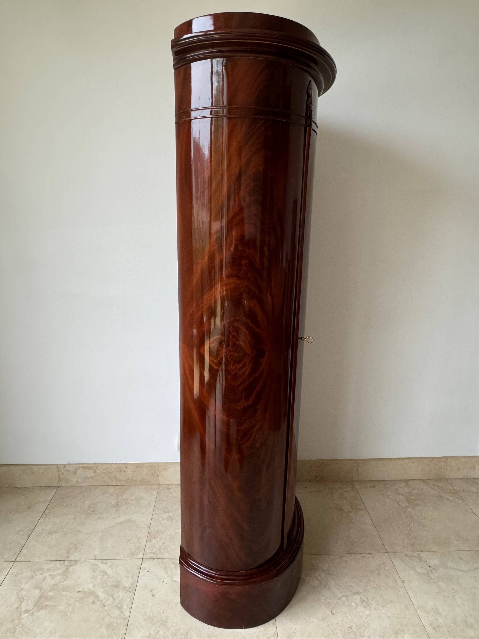 Somno “Column” or Cylindrical Cabinet, in flamed mahogany, Copenhagen, 1830-1840
