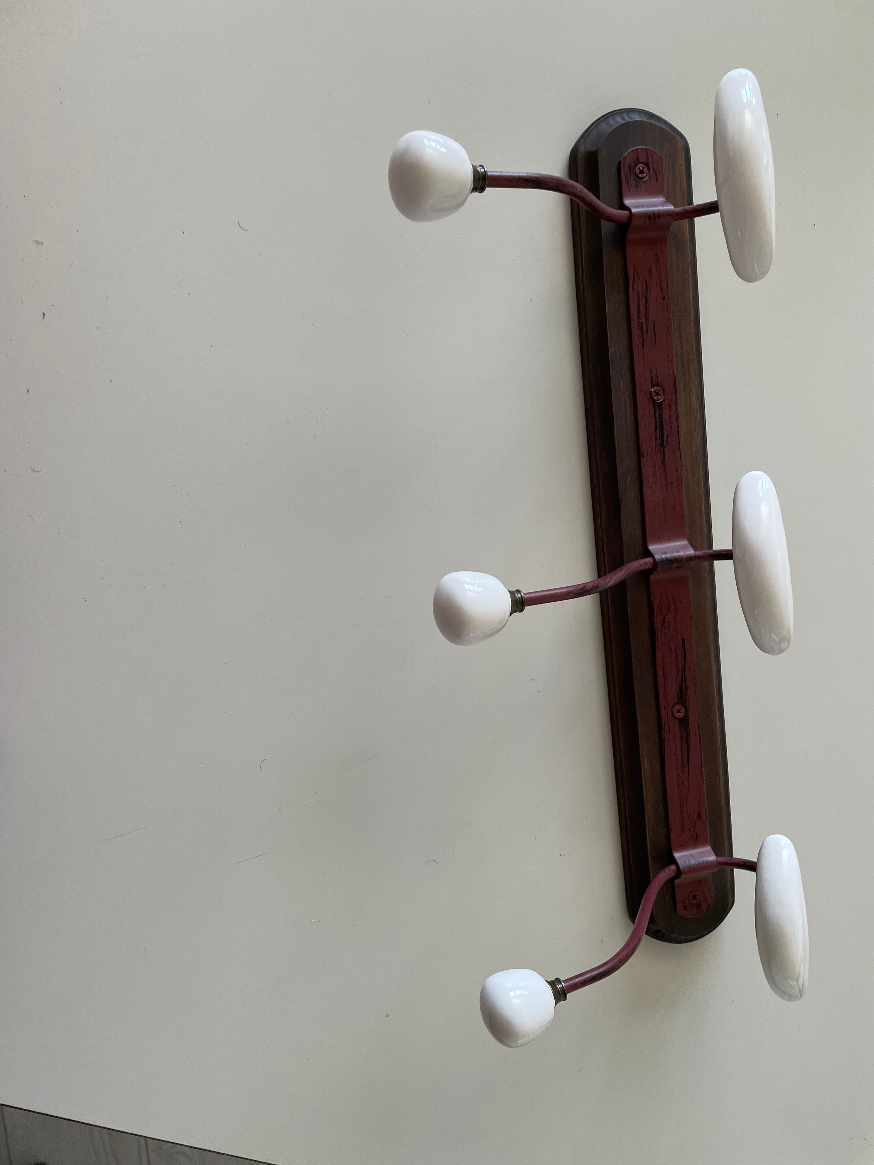 Porcelain coat rack