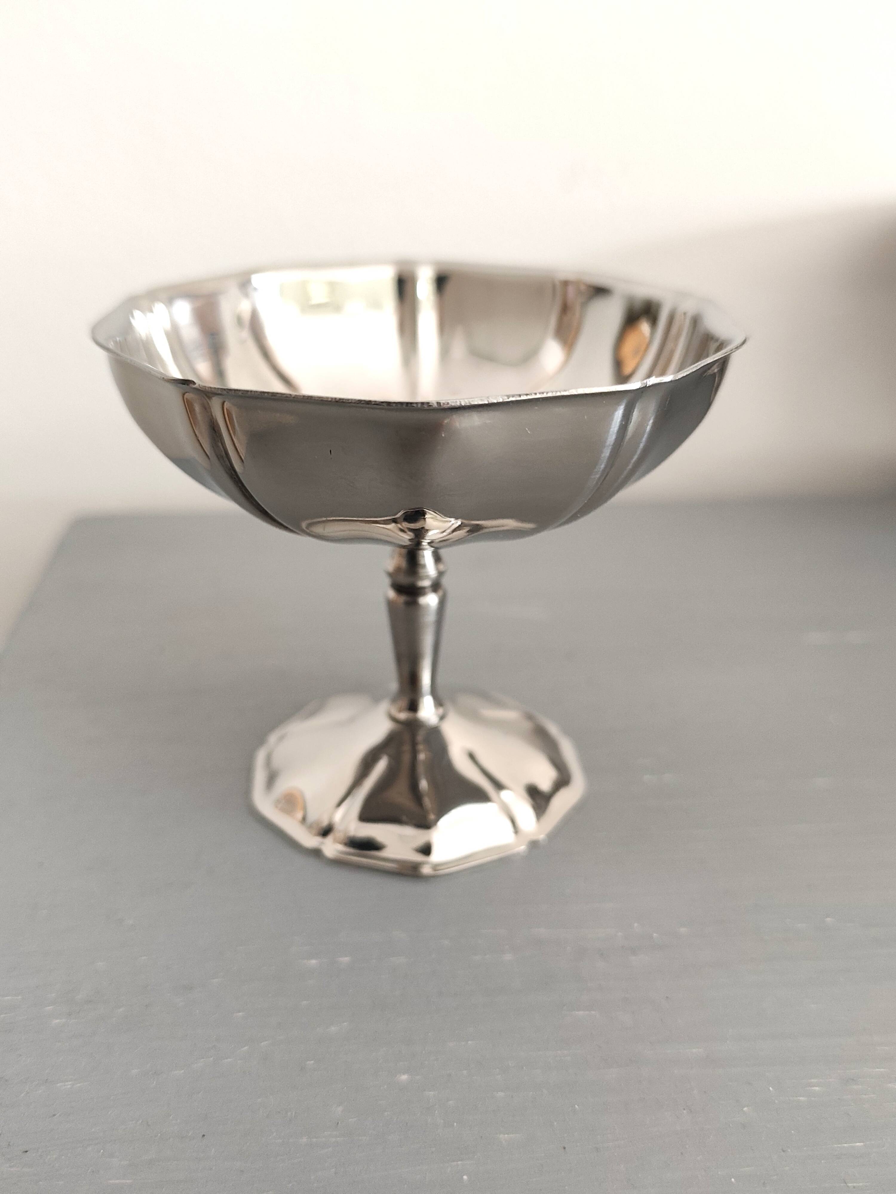 Lot de 11 coupes à glace années 60