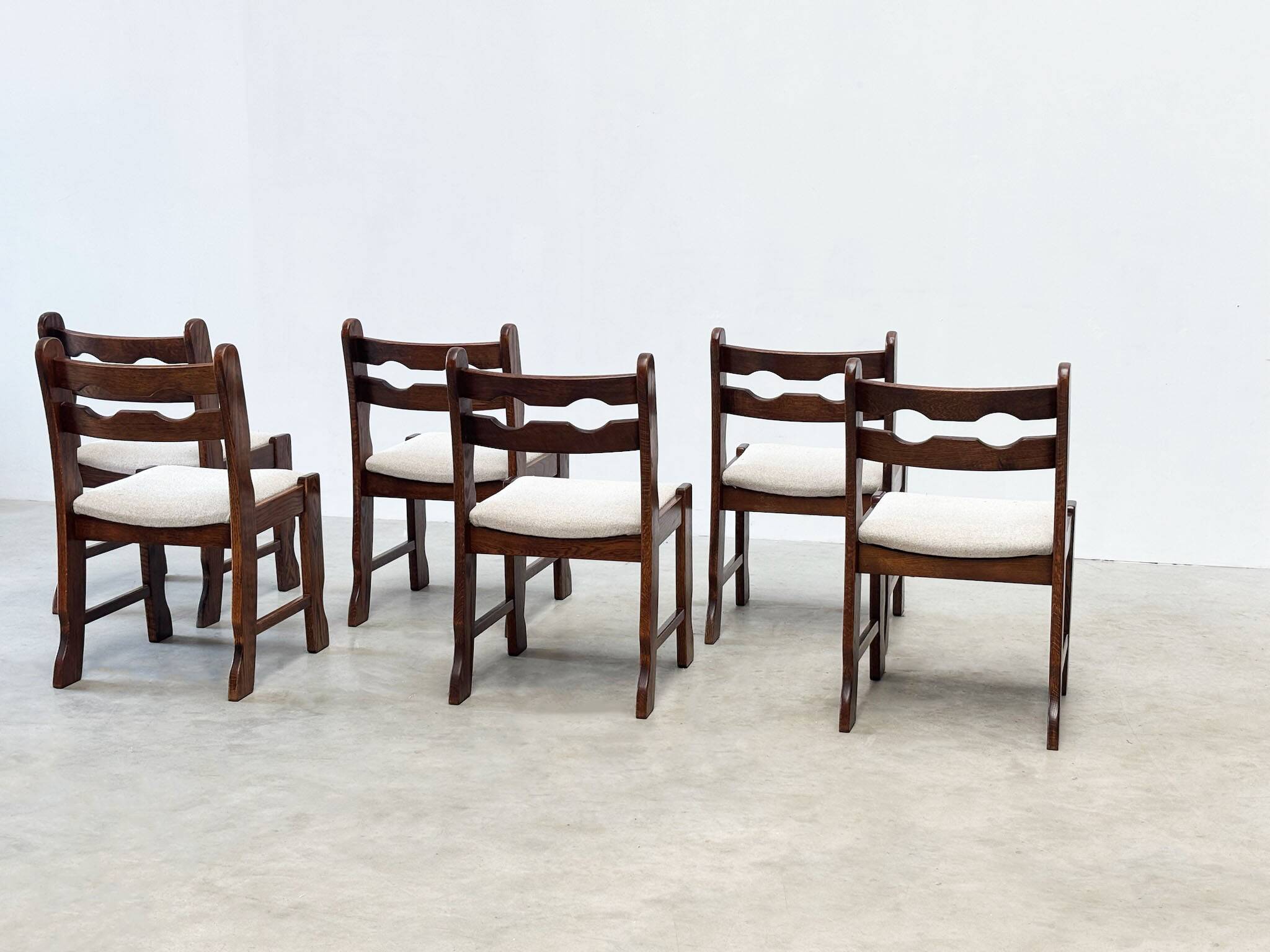 Set of six Razorback dining chairs