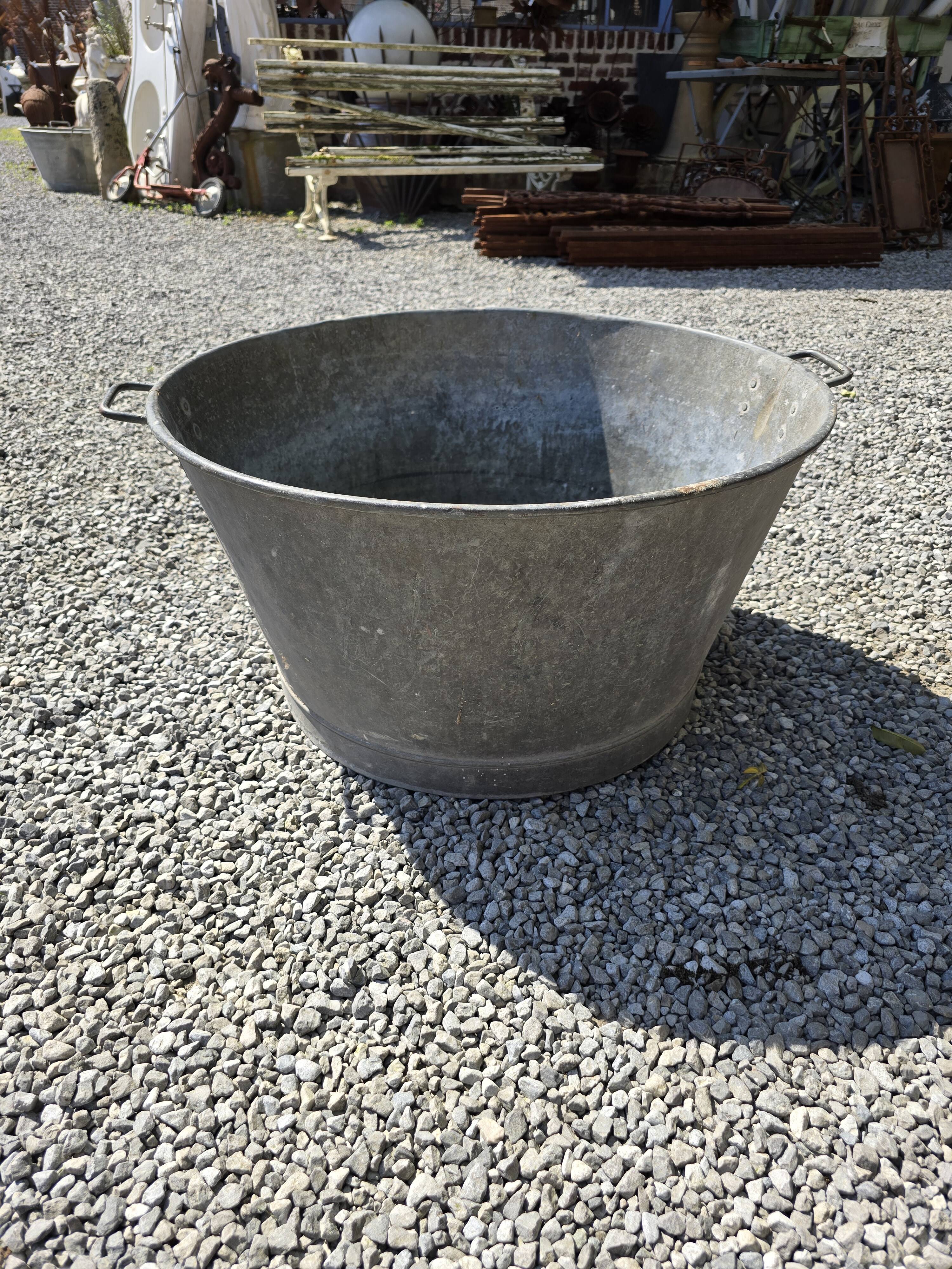 Zinc basin. 70 liters