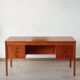 Bureau danois en teck vintage – Domino Møbler (années 60)