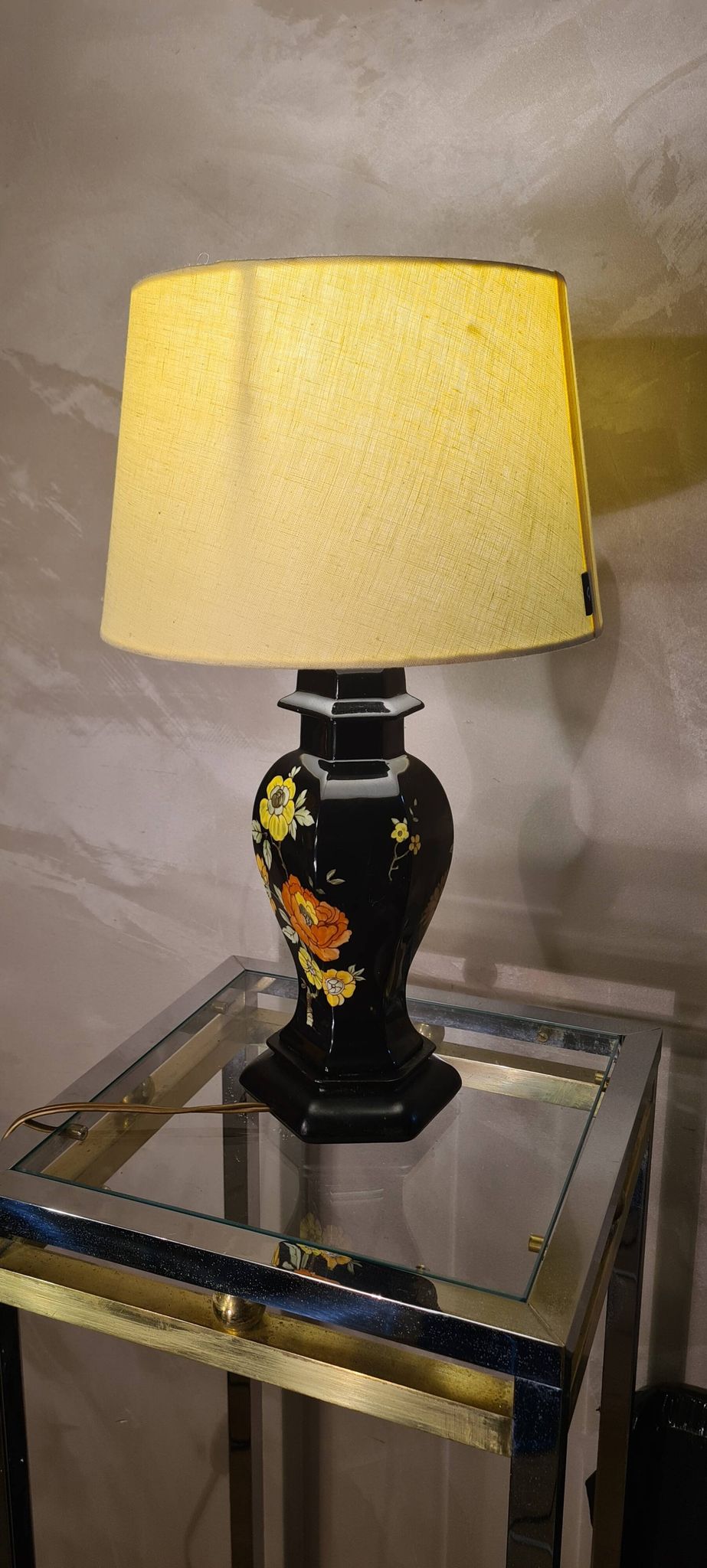 Asian lamp 42x25 with an adjustable lampshade